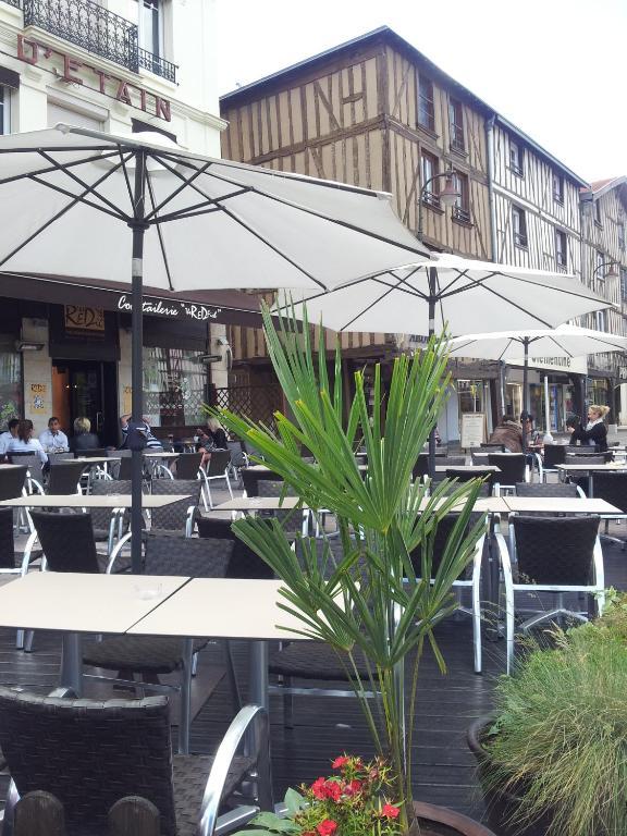 Hotel Du Pot D'Etain Châlons-en-Champagne Eksteriør bilde